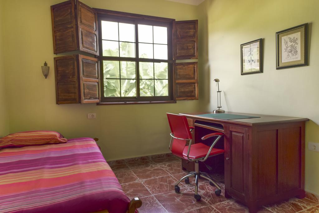 Apartamentos Finca La Cruz Tazacorte Cameră foto